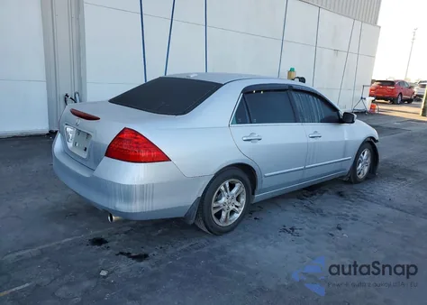 2007 Honda Accord Ex z USA, uszkodzony, nr VIN 1HGCM56877A110349